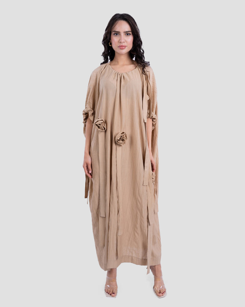 LONG DRESS OVERSIZED WITH 3D FLOWERS