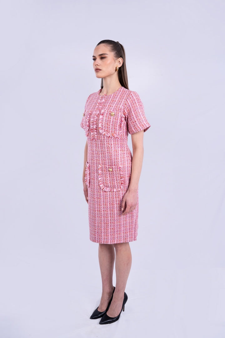 contrast dress round neck with pockets