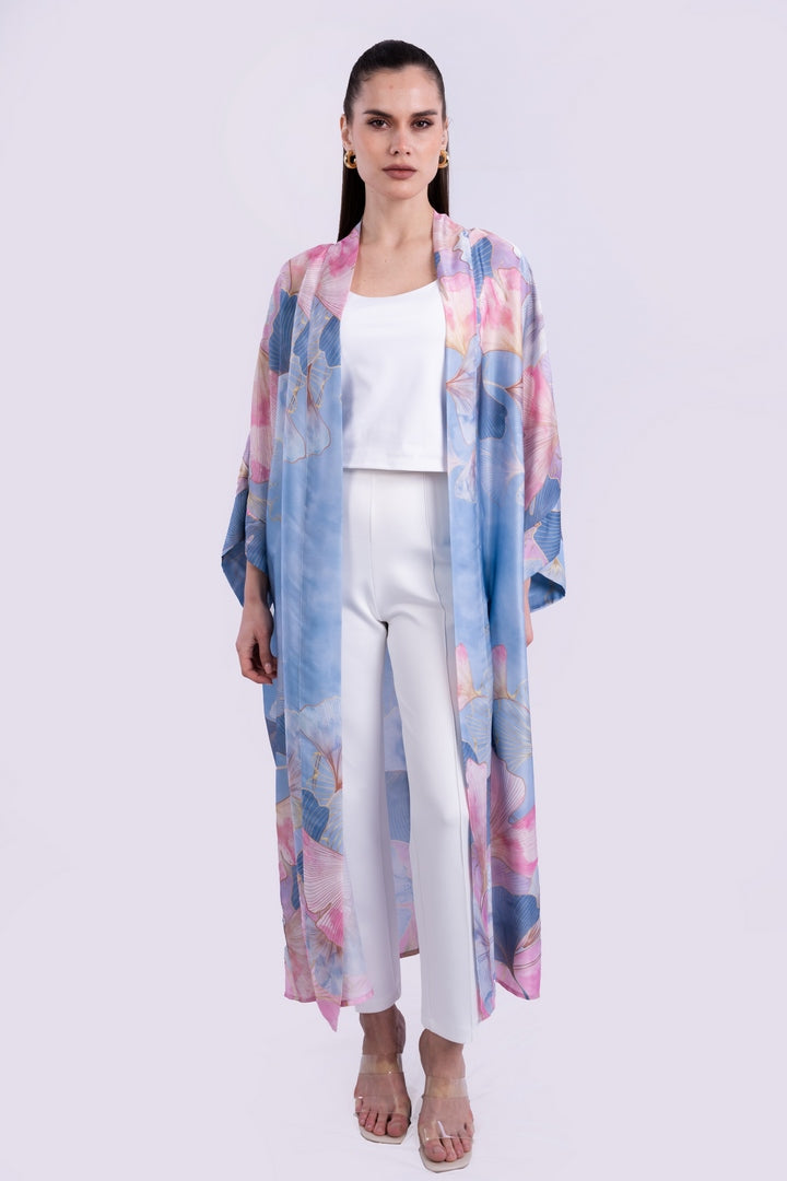 OVERSIZED KIMONO WITH FLOWERS