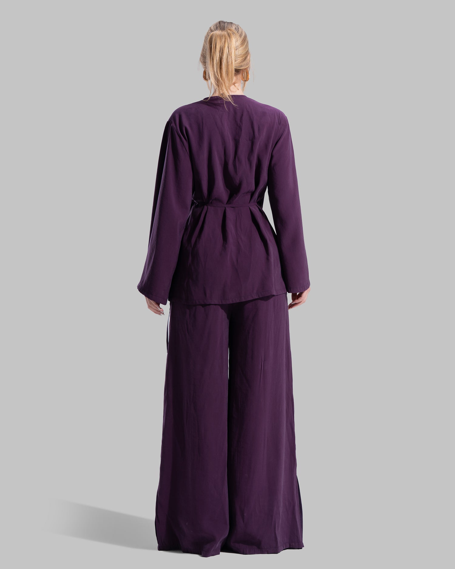 Oversized wrap-style cardigan with a lapel collar