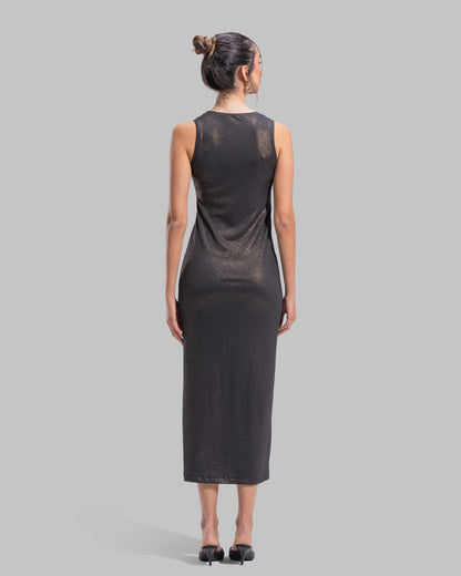 Sleeveless ribbed maxi dress with a round neckline and a tight-fit silhouette.