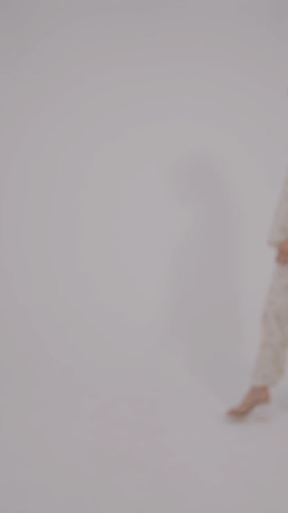PRINTED RELAXED-FIT BLOUSE WITH V-NECK